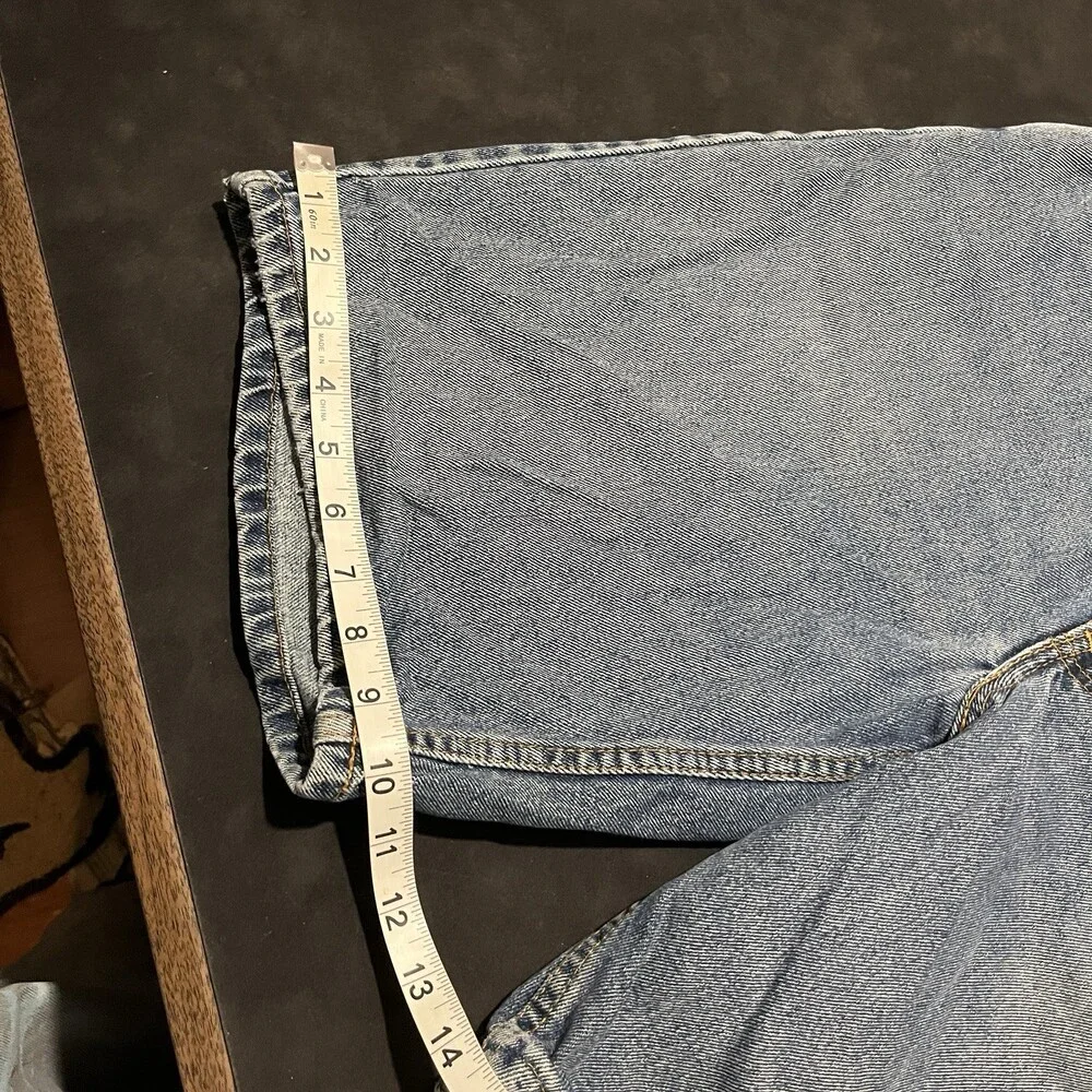Levis Vintage Jean Shorts Jorts 560 Wide Leg Orange Tab Denim Men 34 1990s USA
